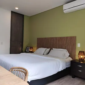 Tropical Confort Poblado * 麦德林