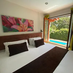 Boutique Rosas 5 G ميديلين