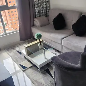 Lägenhet Apartamento Central Medellín
