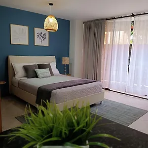 아파트 Acogedor Ubicado En Laureles 메딜린