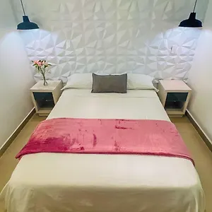 호텔 Kromatic 메딜린