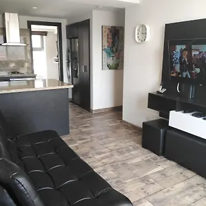 Apartasuites Av