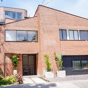 홈스테이 Casa Laurd