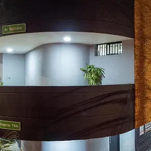 201 Jacuzzi & Comfort, Loft Lägenhet