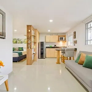 Lägenhet Hermoso Loft En Laureles Medellín