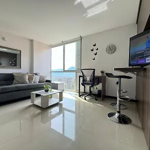 아파트 Lovely Private Apto In Poblado