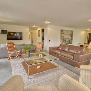 Hidden Gem Of Poblado! Location & Tranquillity Daire Medellín