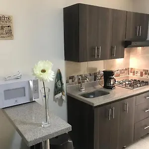 Aparthotel Casa Estadio Turisticos Renovados Y Modernos Cerca Al Metro - Sector Laureles-estadio