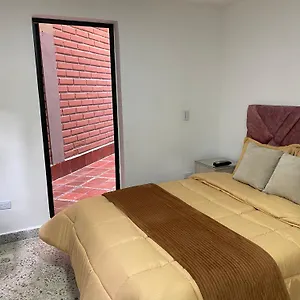 Loft & Parking El Poblado Closest To 102 Lägenhet Medellín