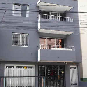 홈스테이 Living Poblado Manila 301 C Individual