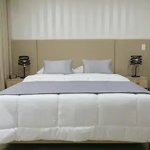 Apartamento Montecarlo 402 *