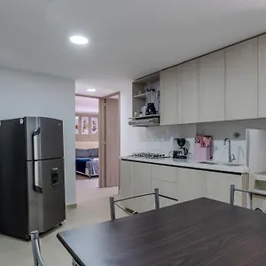 Apartment 2br Parqueadero Y Piscina 502 Medellin