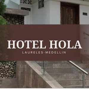 Aparthotel Hola