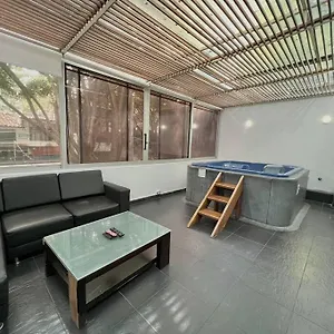 Private Jacuzzi 3 Bedroom In Provenza Cartagena * 메딜린