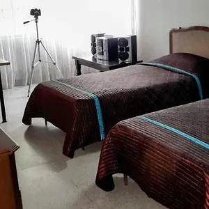 3 En Casa Retro * Medellín