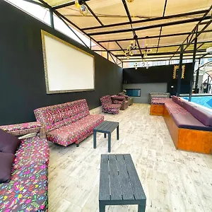 Lägenhet 11 Bedroom-2 Floors Jacuzzi & Rooftop Pool At Poblado