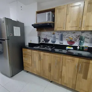 En Laureles, Cerca A Metro, Estadio Atanasio Girardot, Plaza De Toros La Macarena Rentalsop An04 *