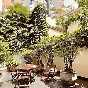 Modern Ultra Fast Internet In El Poblado 아파트 메딜린
