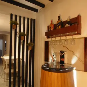 J&l * Medellín