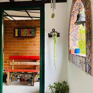En Casa Ithaca En Floresta - Santa Lucia Medellín