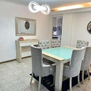 Apartmán En Zona Turistica De Medellin!