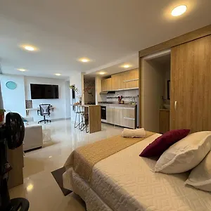 Great Apto In Poblado 아파트 *