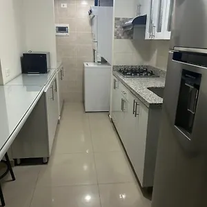 In 아파트 메딜린