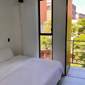 아파트 Luxury En Laureles-la 70 C/balcon *