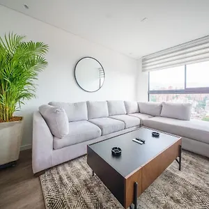 Luxury 2 Bedroom Highrise 5 Min From Provenza * Medellín