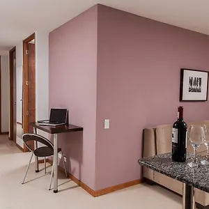 Hotell Cyan 4*