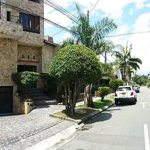 Hotel Castellana *