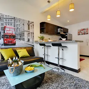 Poblado Suites By Lifeafar Medellín