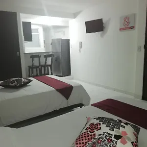 Aparta Estudio 7051 Medellin