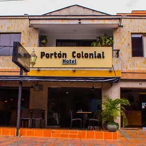 Porton Colonial Hotel 3*