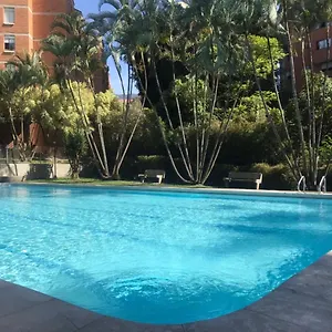 홈스테이 Poblado 511 *