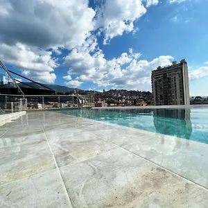 Appartments 메딜린