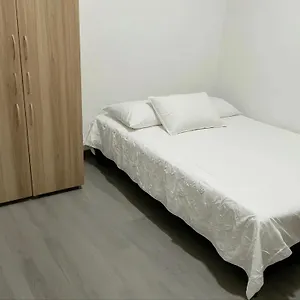 شقة Moderno Y Comodo 201 *